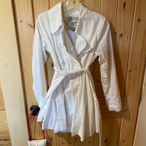 Closet Ivory Double-Breasted Trench Coat